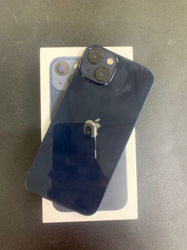 Мобильный телефон Apple iPhone 13