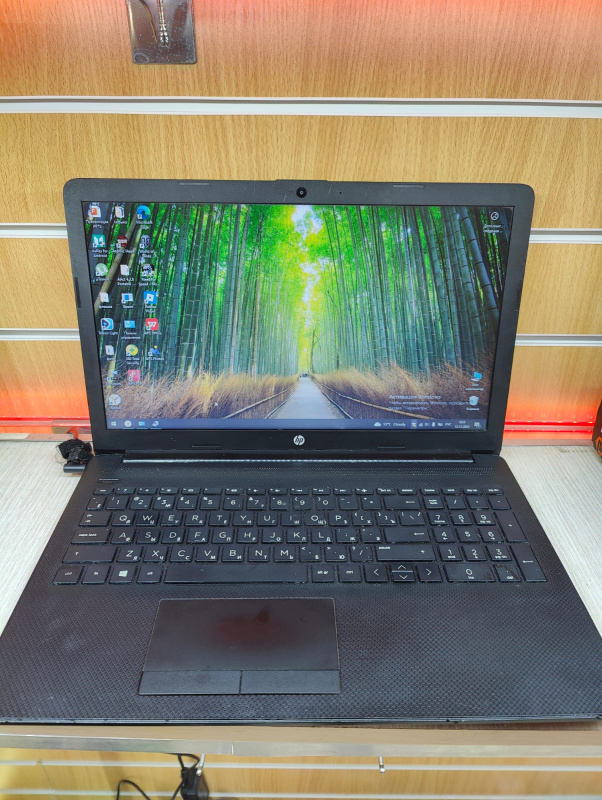 Ноутбук HP Laptop 15-db0xxx