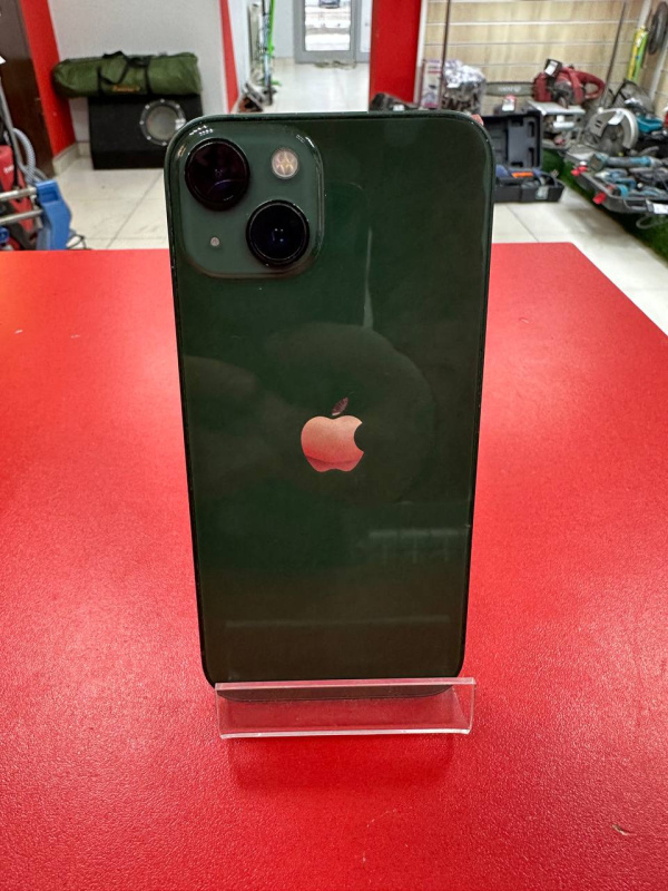 Мобильный телефон Apple iPhone 13