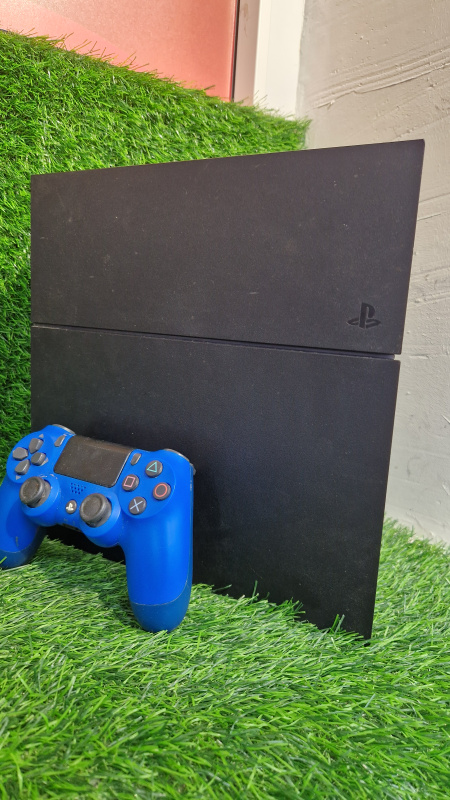 Игровая приставка Sony PS 4 FAT 1TB