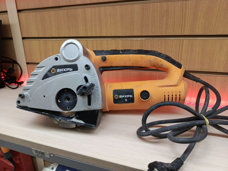 Штроборез ВИХРЬ не указана