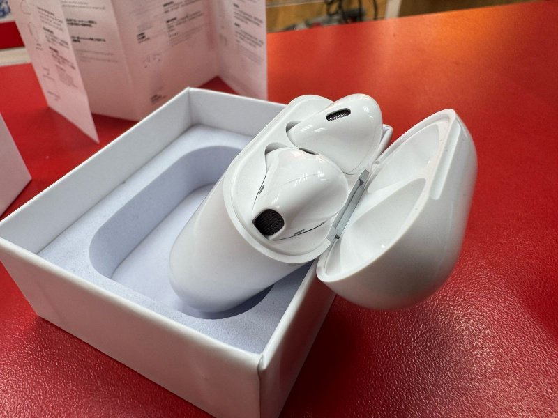 Наушники Apple air
