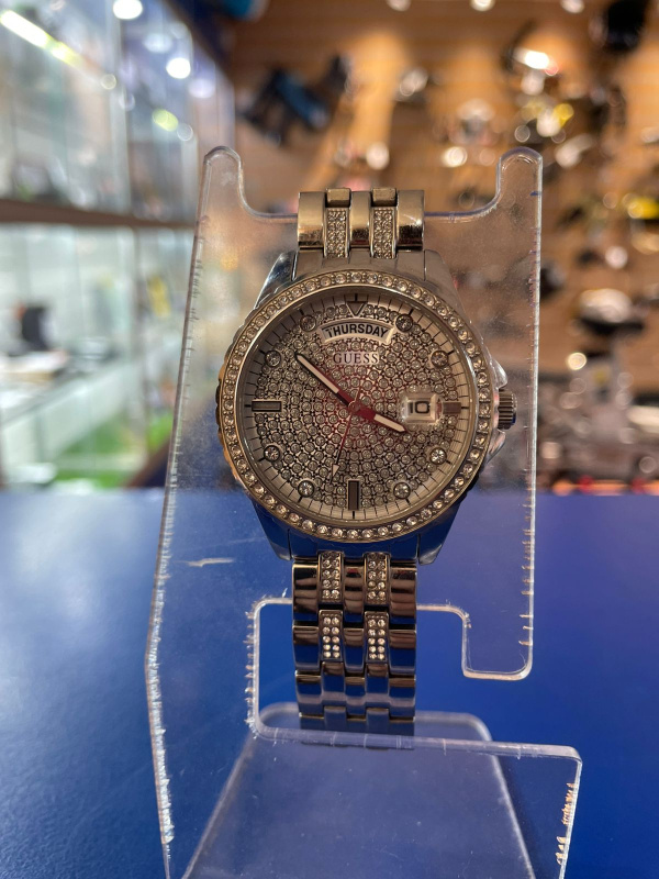 Часы наручные Guess GWO254L1