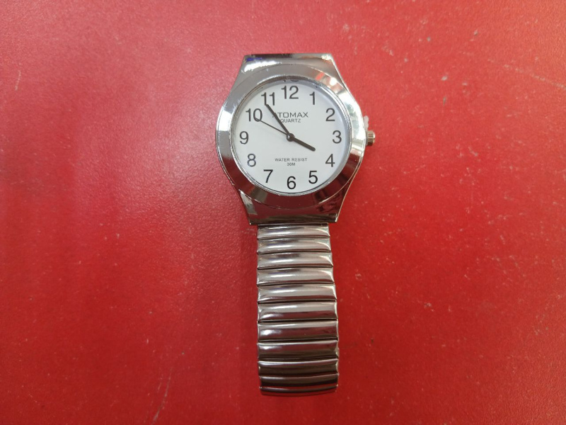 Часы наручные  atomax