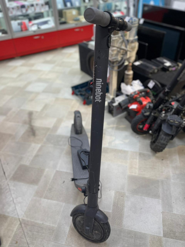 Самокат Ninebot ES-1