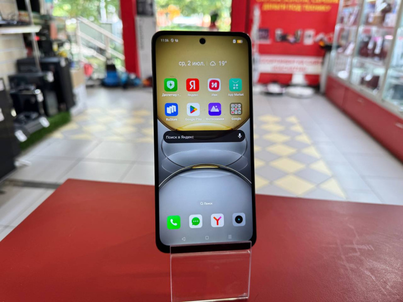 Мобильный телефон Realme C75