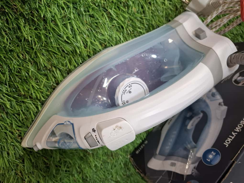 Утюг BAUHAUS R.1211B