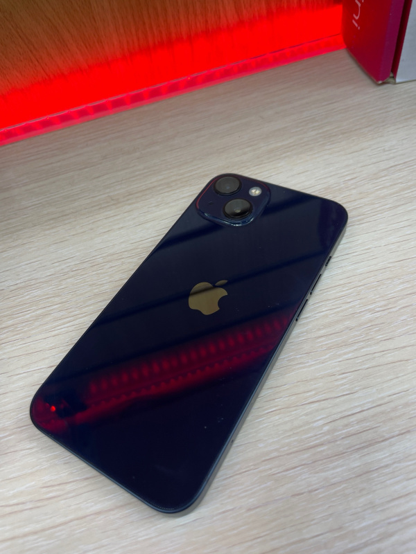 Мобильный телефон Apple iPhone 13