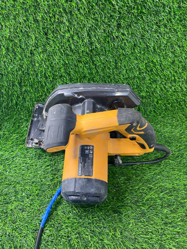 Циркулярная пила Deko DKCS1600