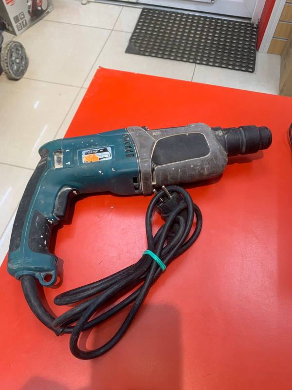 Перфоратор Makita HR 2470 ft