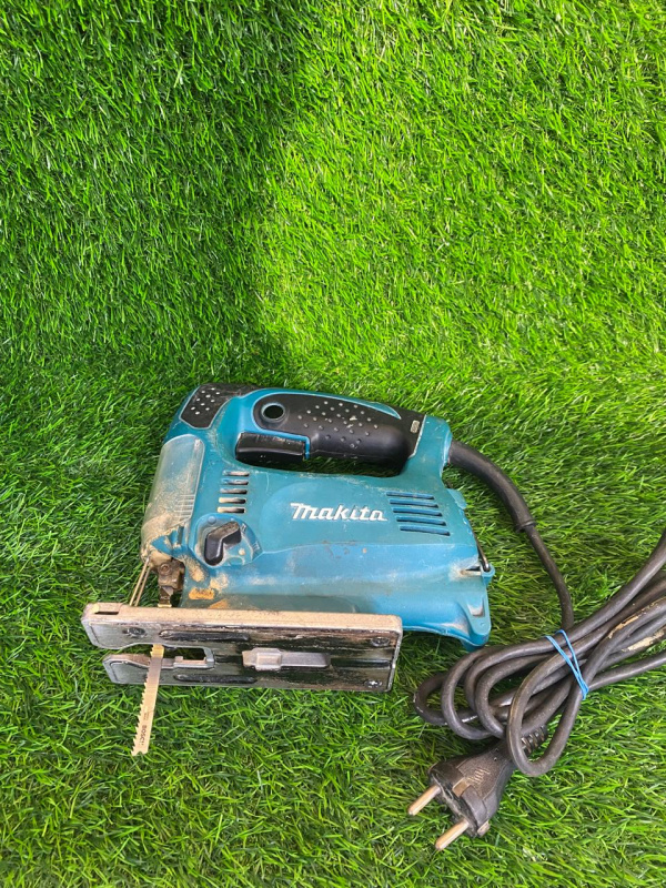 Электролобзик Makita 4329
