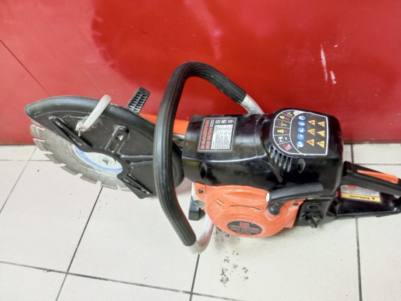 Бензорез Carver GCS58/300