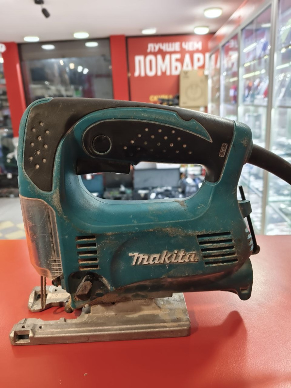 Электролобзик Makita 4329