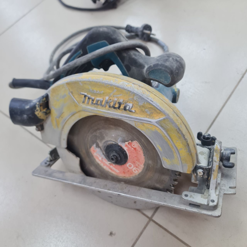 Циркулярная пила Makita hs7600