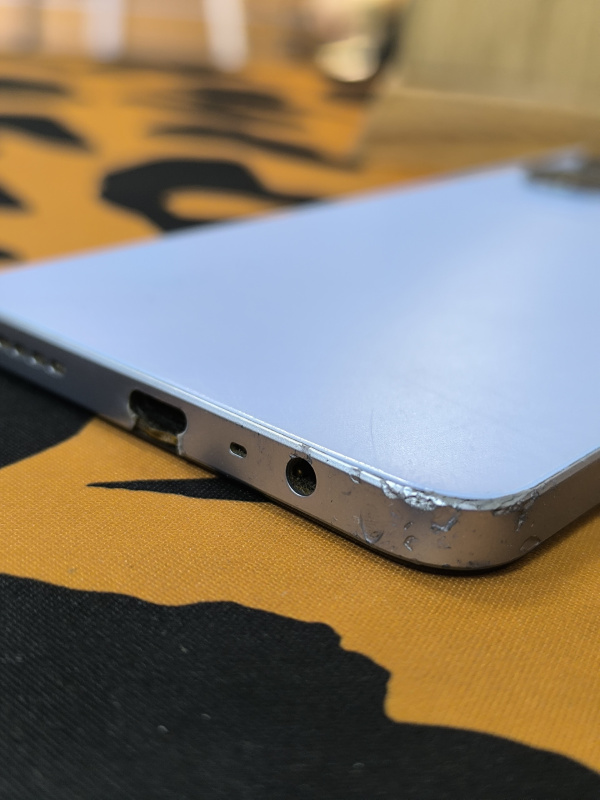Мобильный телефон Realme Note 60