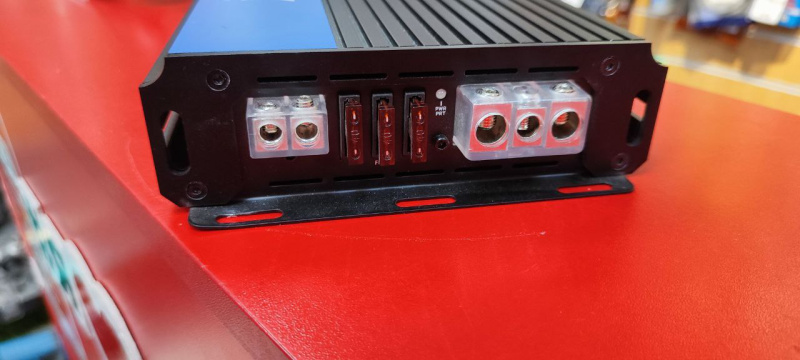 Авто усилитель Kicx AP1000D ver.2