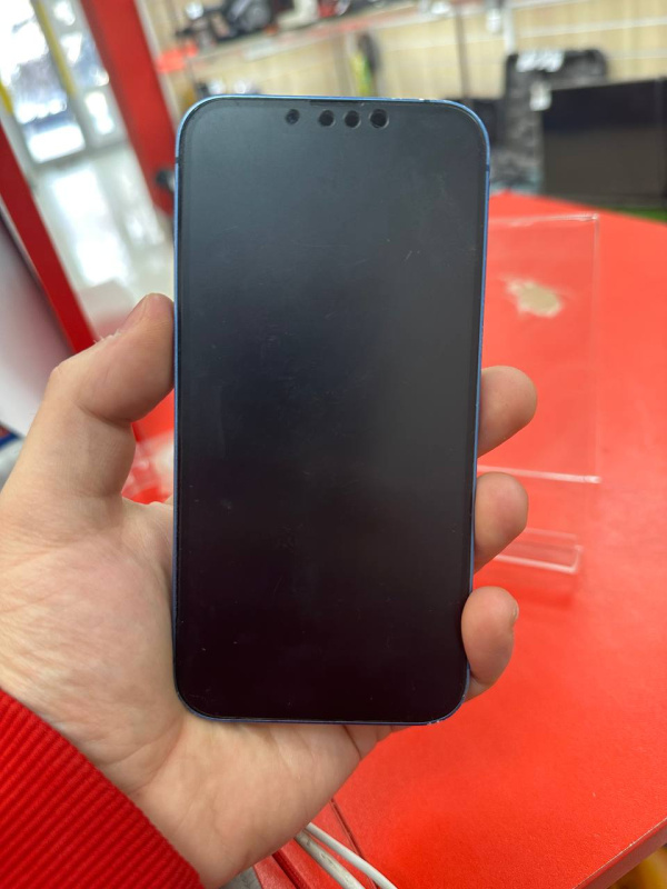 Мобильный телефон Apple iPhone 13