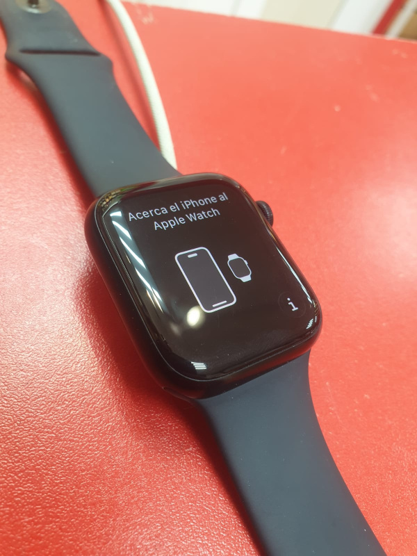 Часы смарт Apple Watch Series 9 45mm
