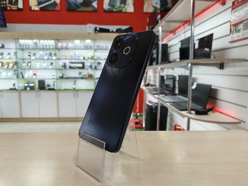 Мобильный телефон Infinix Smart 8 Pro