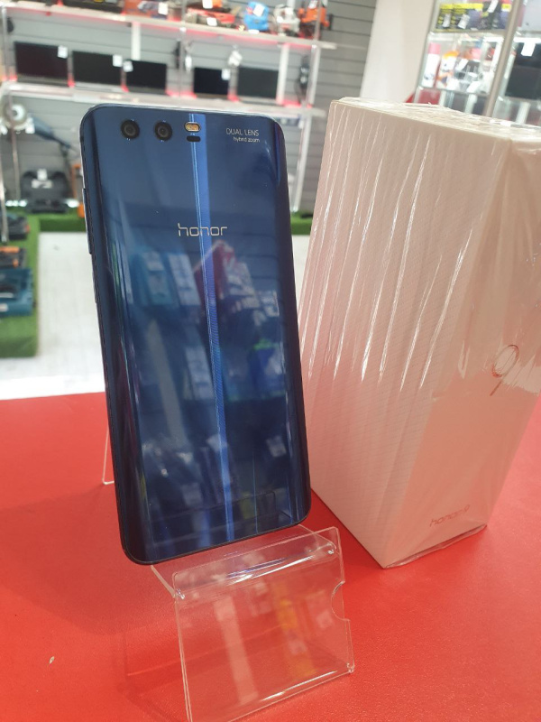 Мобильный телефон Honor 9