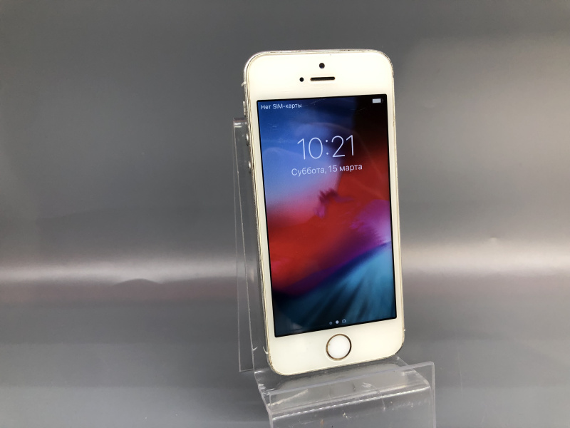 Мобильный телефон Apple Iphone 5s