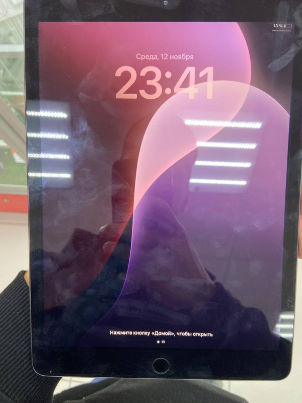 Планшет Apple iPad (7-го поколения) (2019)