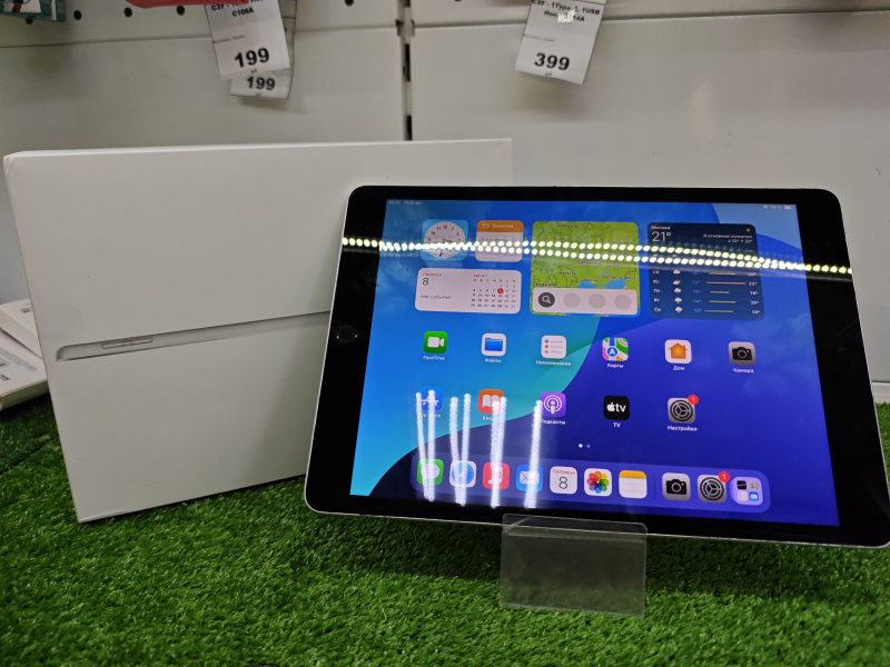 Планшет Apple iPad (9-го поколения) (2021)