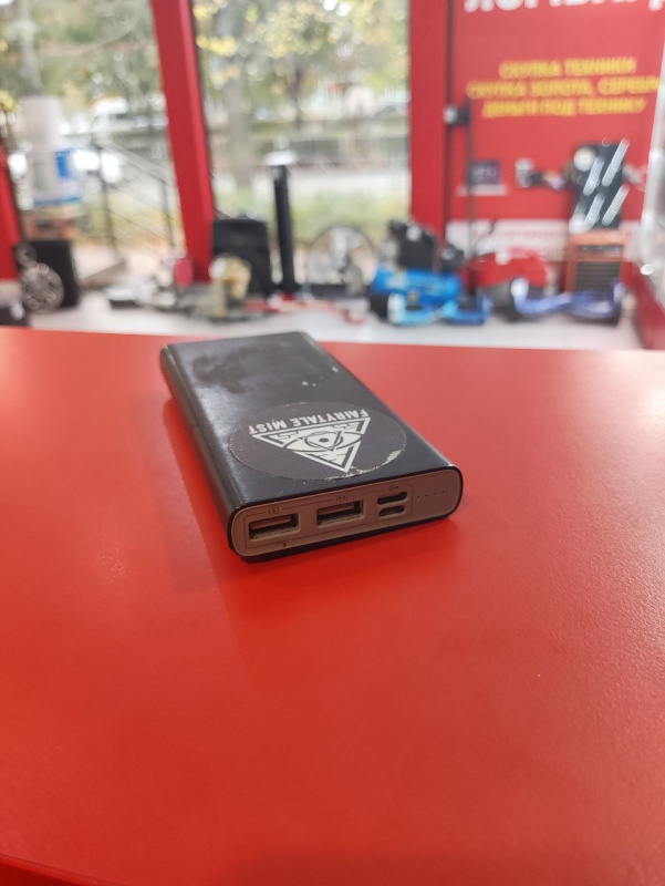 Внешний аккумулятор RISE 10000mah