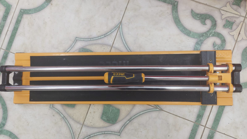 Плиткорез Ingco HTC04800 AG