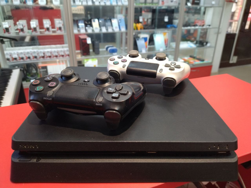 Игровая приставка 1 Sony слим