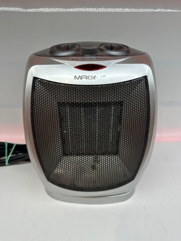 обогреватели Magnit RFH-5220B