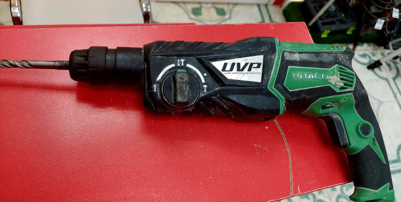 Перфоратор Hitachi DH28 PCY