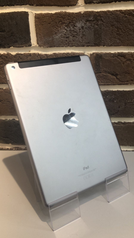 Планшет Apple iPad (6-го поколения) (2018)