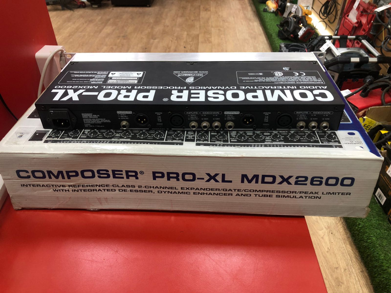 Ресивер Behringer Composer ProXL MDX2600