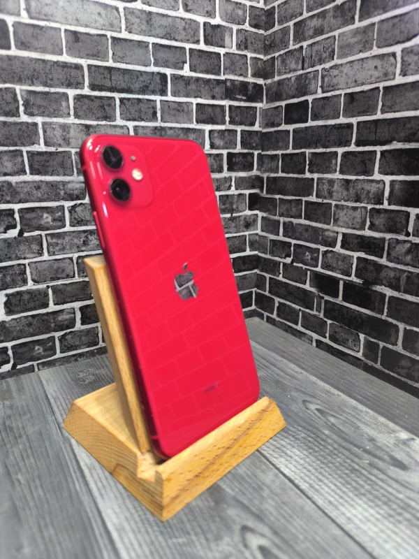Мобильный телефон Apple iPhone 11