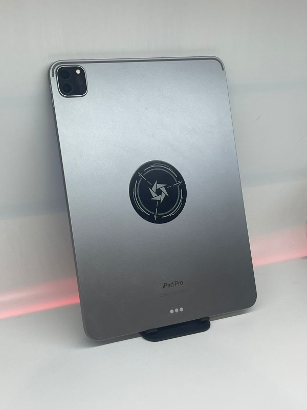 Планшет Apple iPad Pro 11 (4-го поколения) (2022)