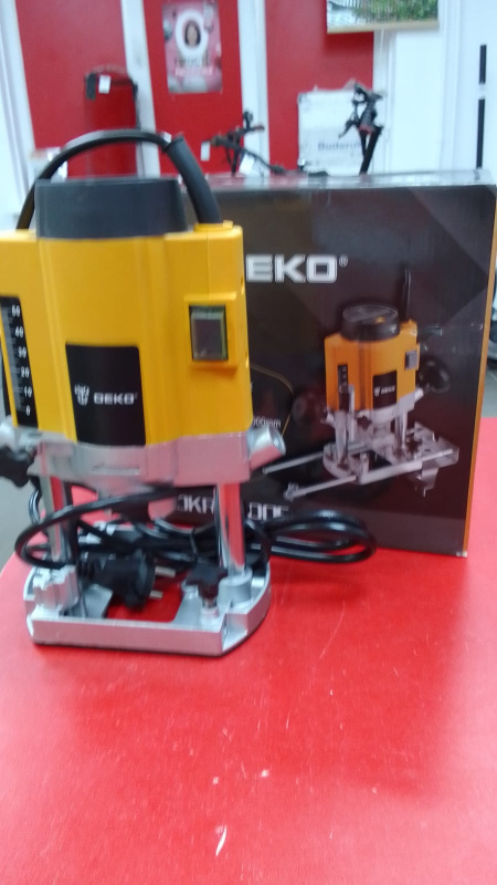 Фрезер Deco dcr1600e 1600w