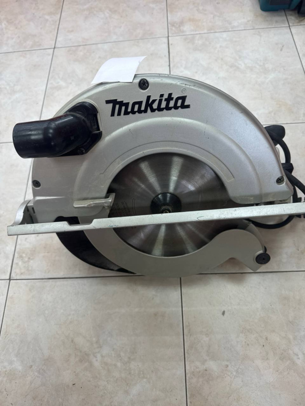 Циркулярная пила Makita 5903r