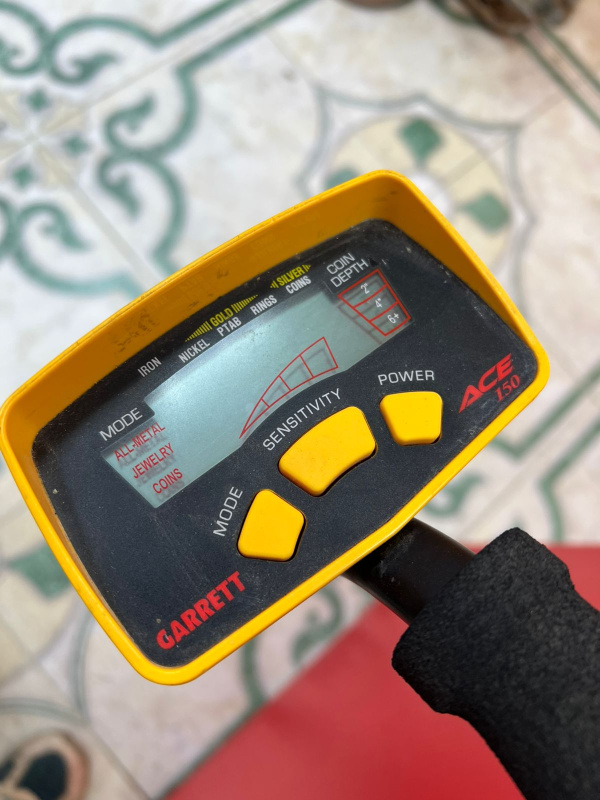 Металлоискатель Garrett ACE-150