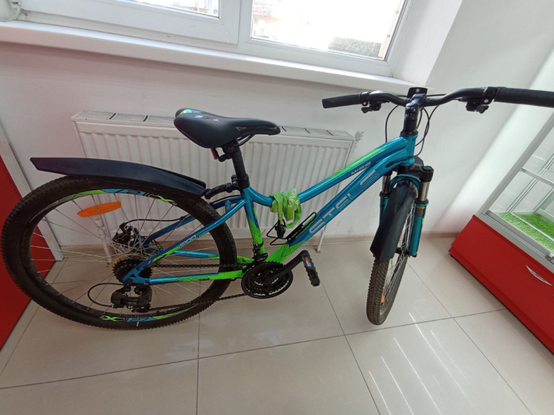 Велосипед горный Stels Miss 5100