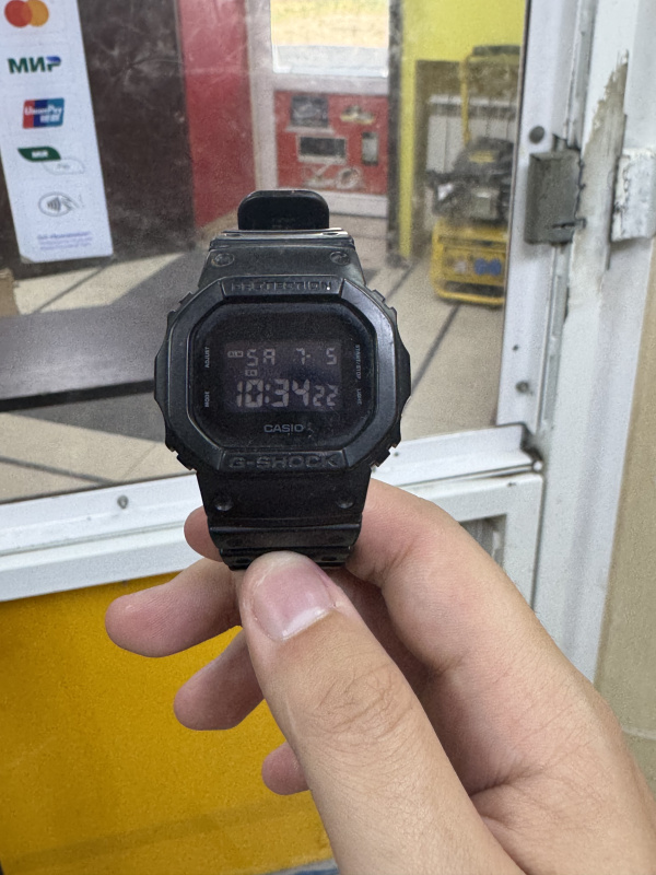 Часы наручные G-Shock dw-5600bb