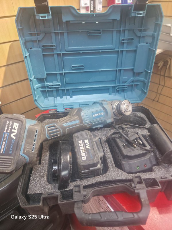 Болгарка  DBL24