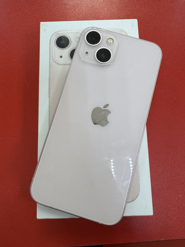 Мобильный телефон Apple iPhone 13