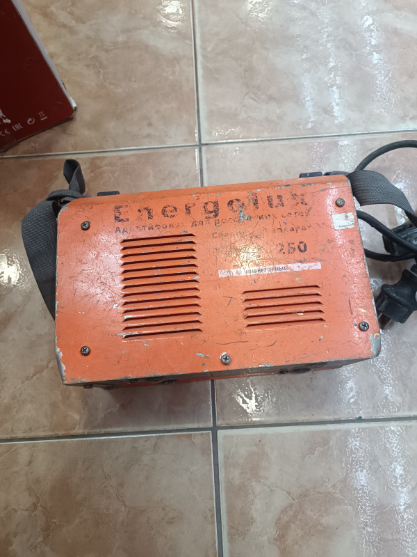 Сварочный аппарат - инвертор ММА Energolux wmi-250