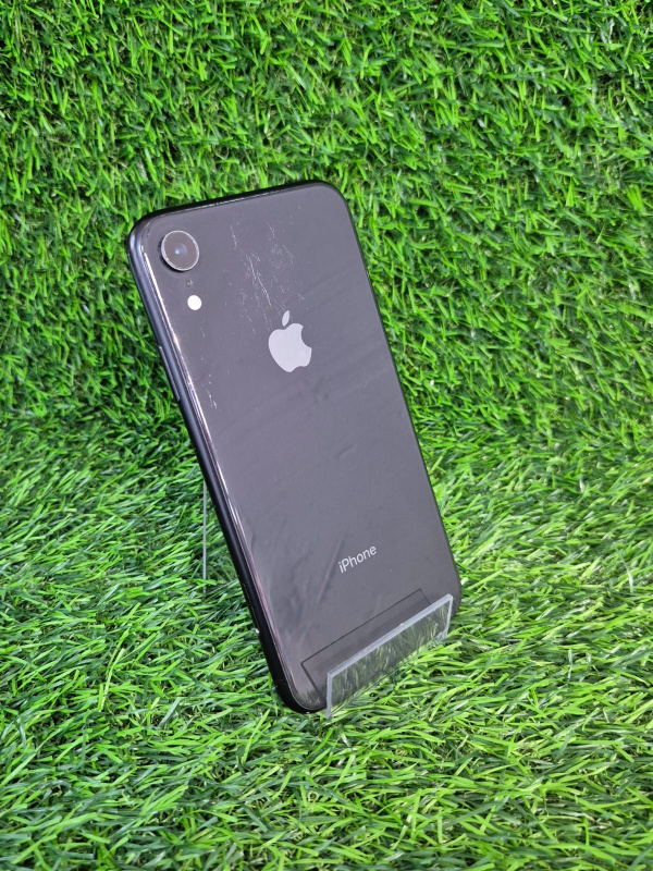 Мобильный телефон Apple iPhone XR