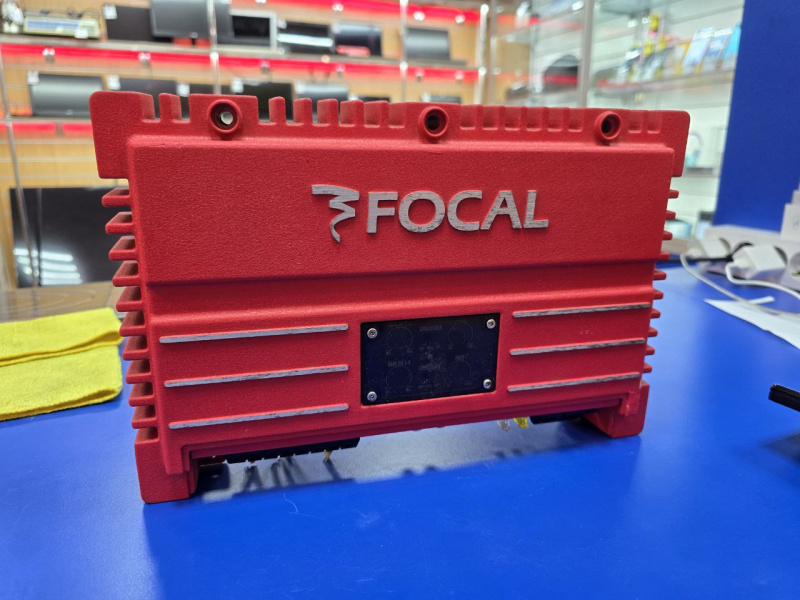 Авто усилитель Усилитель FOCAL Solid 4