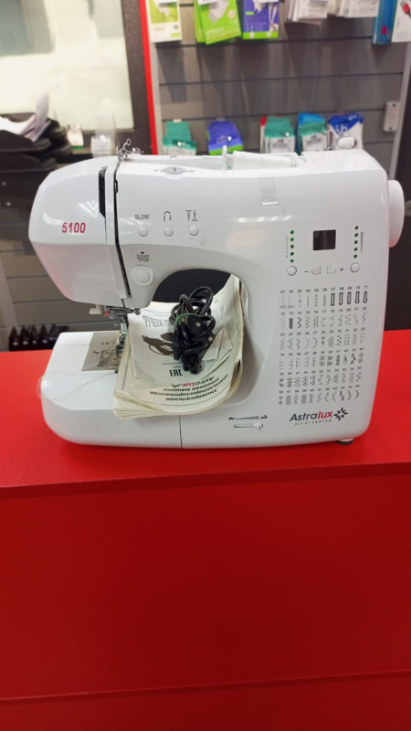 Швейная машинка Astra Lux 5100