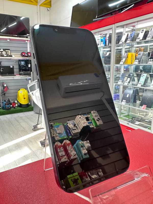 Мобильный телефон Apple iPhone 13