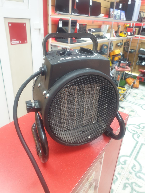 Тепловая пушка Quattro Elementi QE-2000C