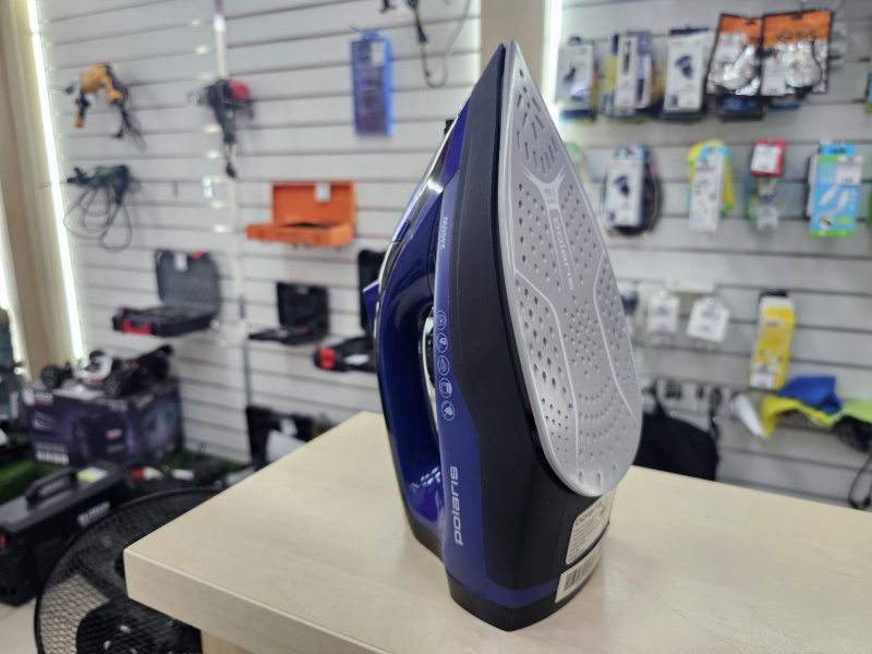 Утюг Polaris 2400W